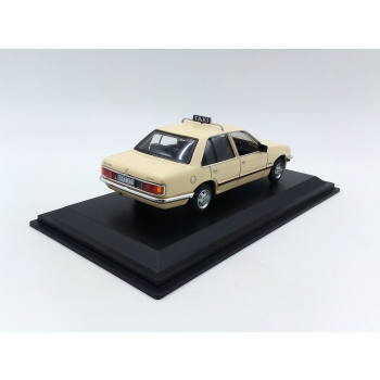 Opel Rekord E Nuremberg Taxi 1980 - skala 1:43 - Centauria